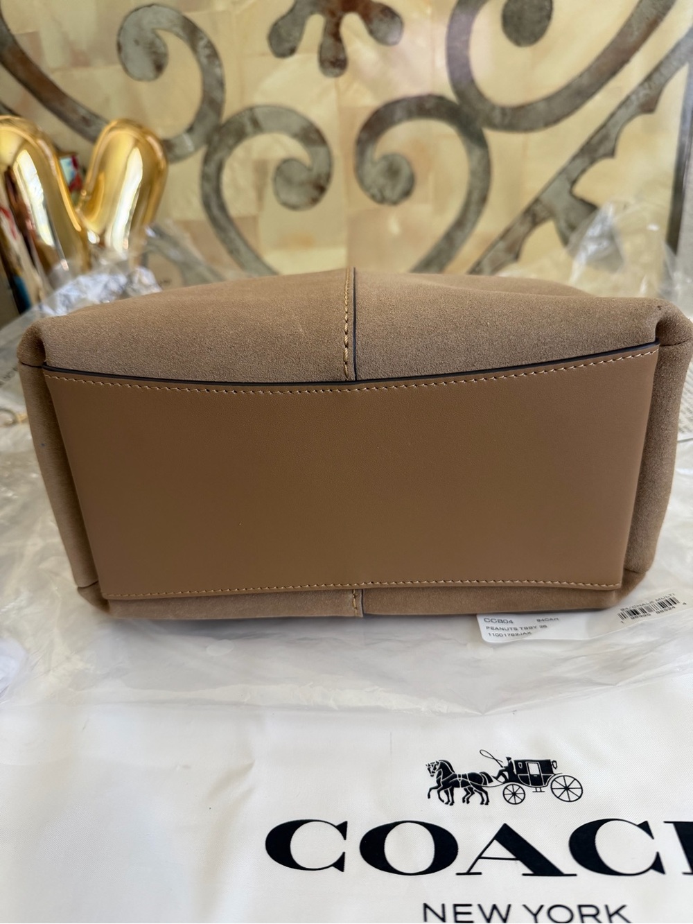 Coach Peanut  Suede Lana 23 Satchel NWT HTF - Picture 8 of 17